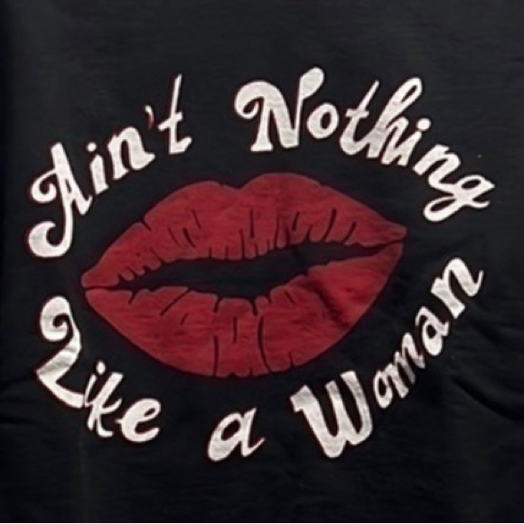 Like this Post to be Notified of Posh Shows. Let’s Get This Show Started. - Picture 9 of 16